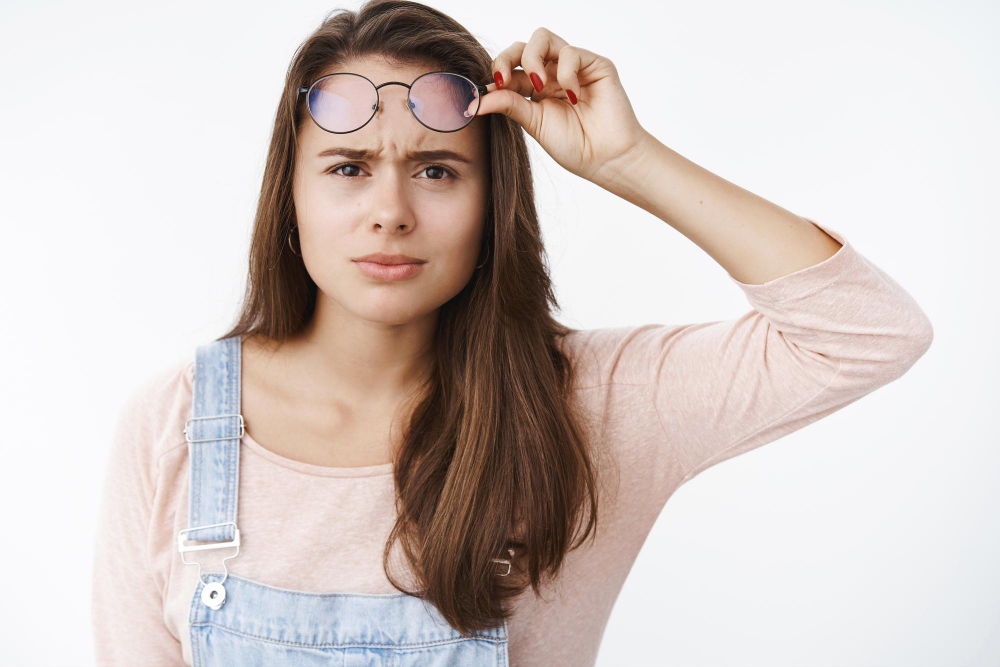 ¿Cometes estos errores al limpiar tus lentes? ¡No los hagas más!